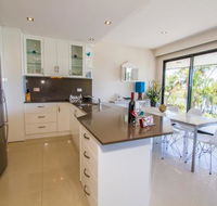 Baywatch 3 - Accommodation Sunshine Coast