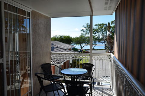Bayz On The River - Accommodation Sunshine Coast 2