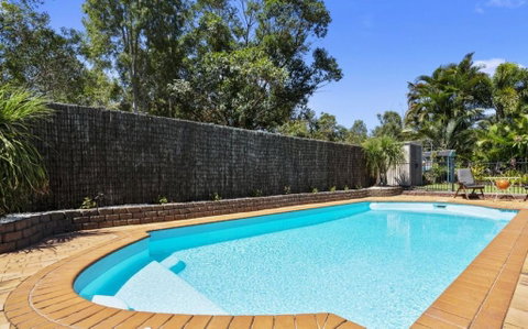 BB233 Banksia Beach Family Home - 4 Bedrooms - Accommodation Sunshine Coast 1