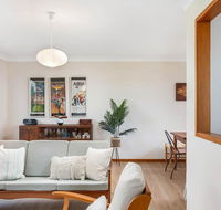 Beach Breeze - Accommodation Sunshine Coast