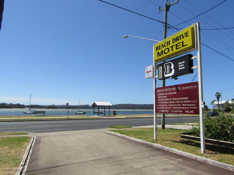 Beach Drive Motel - Accommodation Sunshine Coast 0