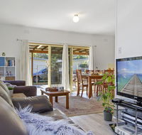 Beach Escape  Currarong - basic family accommodation - Accommodation Sunshine Coast