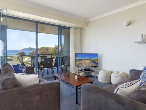 Beach Front Bliss - Accommodation Sunshine Coast 0