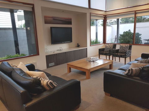 Beach Haven - Accommodation Sunshine Coast 2