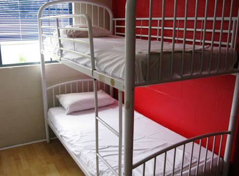 Beach Hostel Mooloolaba - Accommodation Sunshine Coast 1