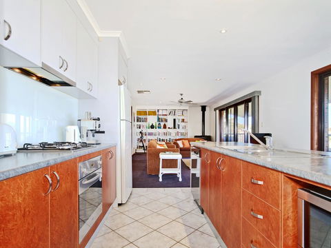 Beach House At Moana - Accommodation Sunshine Coast 2