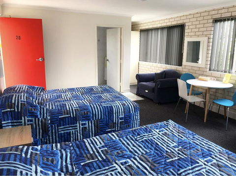 Beach Park Motel - Accommodation Sunshine Coast 2
