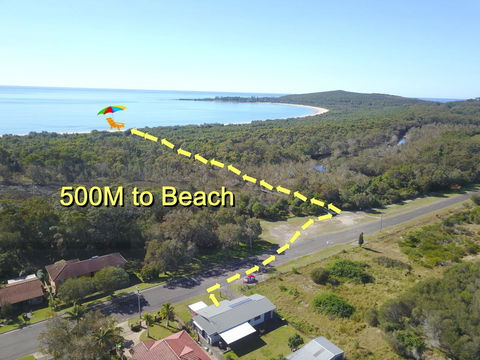 Beachcomber At South West Rocks (Pet Friendly) - Accommodation Sunshine Coast 0