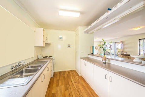 Beachfront At Bribie - Accommodation Sunshine Coast 3