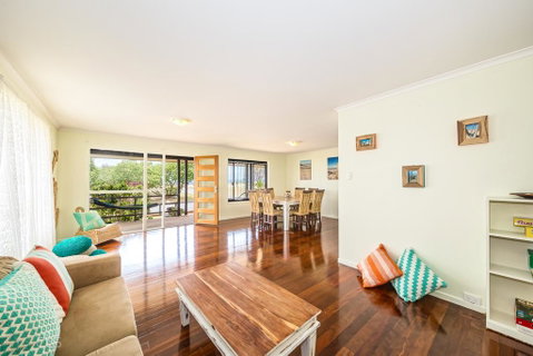 Beachfront At Bribie - Accommodation Sunshine Coast 0