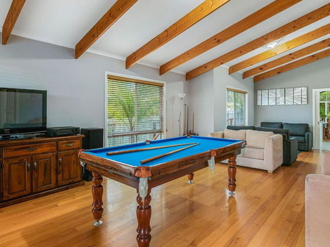 Red Rocks Villa - Accommodation Sunshine Coast 0