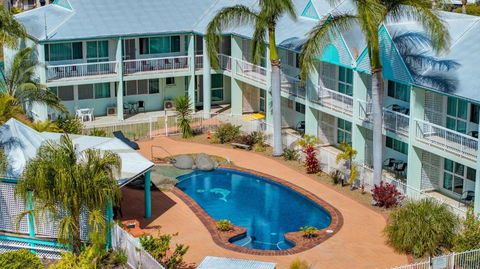 Reef Adventureland Motor Inn - Accommodation Sunshine Coast 3
