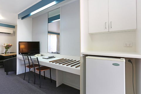Reef Resort Motel - Accommodation Sunshine Coast 1