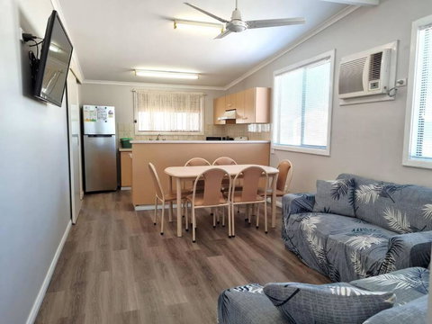 Reel Relaxation - Accommodation Sunshine Coast 3