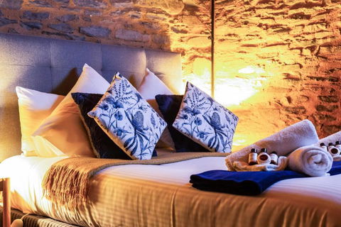 Reillys Wines Heritage Cottages - Accommodation Sunshine Coast 0