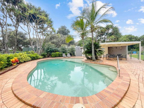 Relaxing Ocean View Apartment In Buddina - Accommodation Sunshine Coast 3