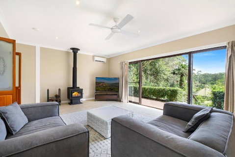 Retreat W Pool On Acreage - Accommodation Sunshine Coast 1