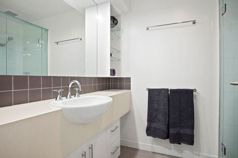 Rip N View - Accommodation Sunshine Coast 2