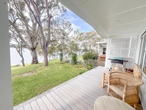Riva House - Accommodation Sunshine Coast 2