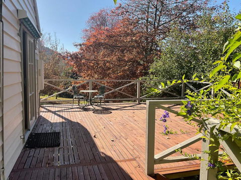 Rivendell Cottage - Accommodation Sunshine Coast 3