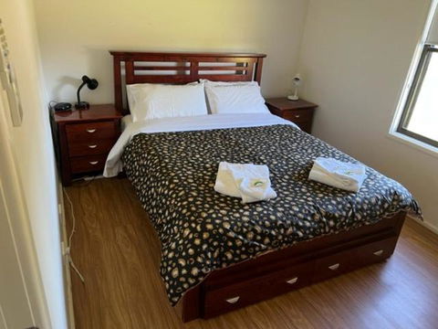 RIVER DOWNS COTTAGE - Accommodation Sunshine Coast 0