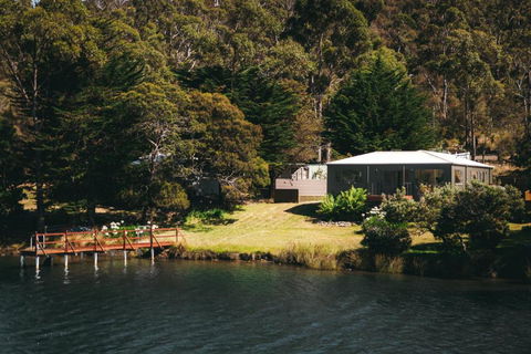 Rivers Edge Retreat - Accommodation Sunshine Coast 1