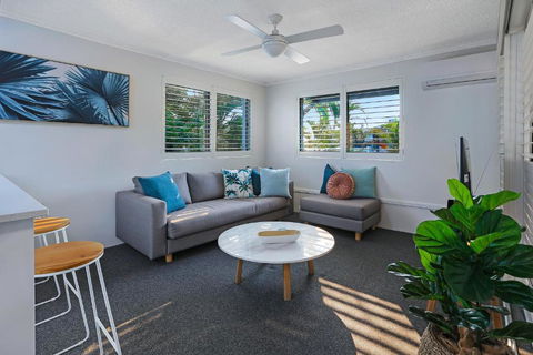 Riverside Location, Noosa Sound - Accommodation Sunshine Coast 2