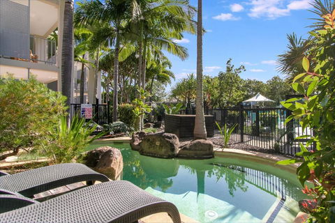 Salt&Pepper Sanctuary - Plunge Pool Resort Apartment By UHoliday - 2BR, 1BR And Studio Hotel Room Configurations Available - Accommodation Sunshine Coast 2