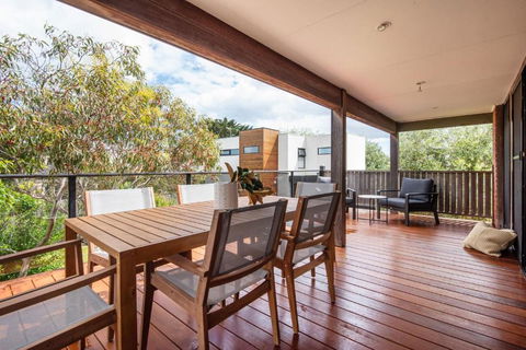 Safety Beach Abode Walk To The Beach - Accommodation Sunshine Coast 0