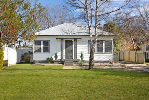 Ronelle Cottage - Accommodation Sunshine Coast 0