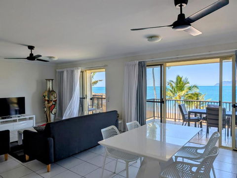 Rose Bay Resort - Accommodation Sunshine Coast 2