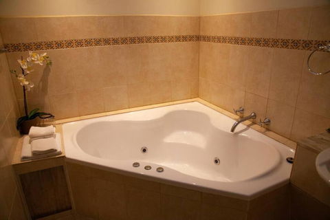 Rose Cottage Yarra Glen - Accommodation Sunshine Coast 3