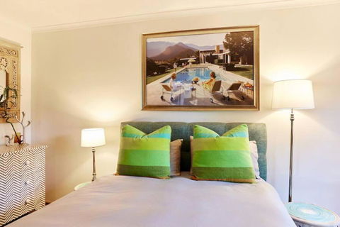 Rose Cottage - Right In Town - Accommodation Sunshine Coast 0