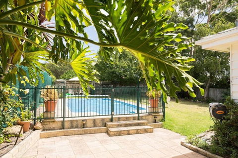 ROSEBUD SEA CENTRAL - Accommodation Sunshine Coast 0