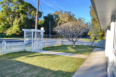 Rudder House - Accommodation Sunshine Coast 1