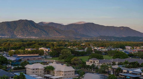 Rydges Esplanade Resort Cairns - Accommodation Sunshine Coast 1