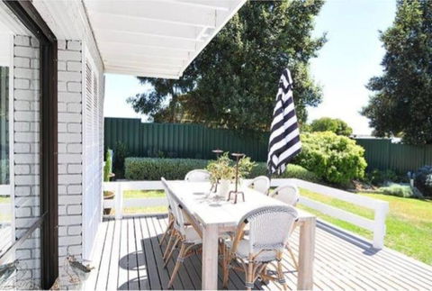 Sabi Robe WiFi 300m To Beach Dog Friendly - Accommodation Sunshine Coast 3