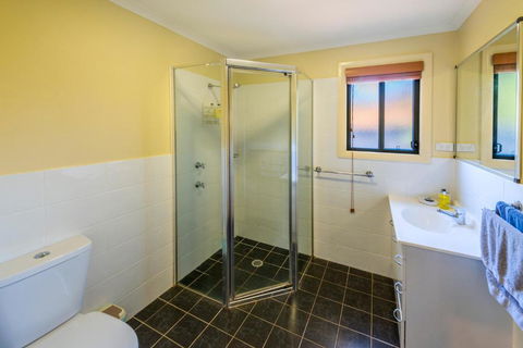 Safety Beach Ocean Bungalows - Accommodation Sunshine Coast 3