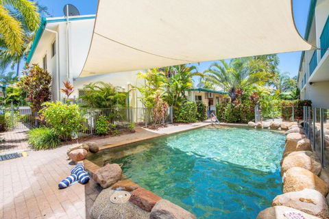 Sails On Horseshoe Apartment 4 - Accommodation Sunshine Coast 3