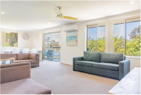 Salt & Sand Getaway - Accommodation Sunshine Coast 3