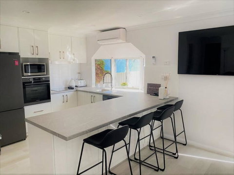 Salt & Soul Beach Shack - Accommodation Sunshine Coast 3