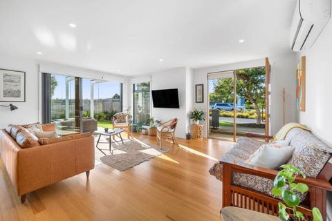 Saltbush By The Park - Accommodation Sunshine Coast 3