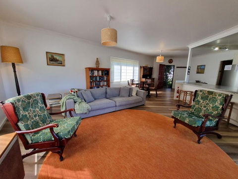 Salty Dog - Accommodation Sunshine Coast 1