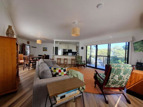 Salty Dog - Accommodation Sunshine Coast 0