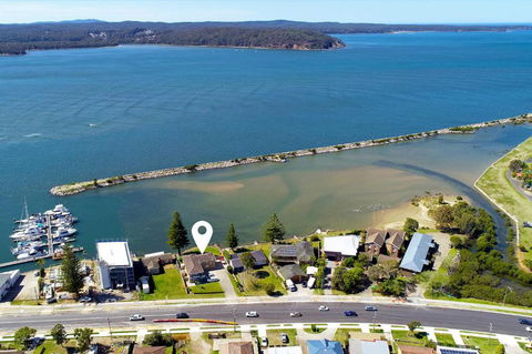 Salty Life - Accommodation Sunshine Coast 3