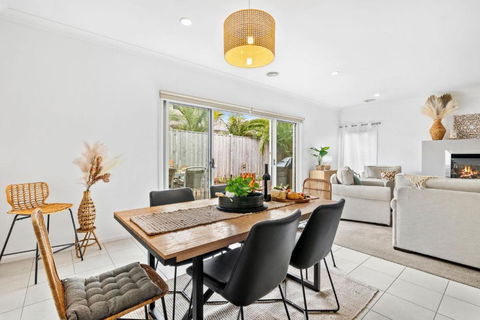 Salty Sage Beach House - Accommodation Sunshine Coast 2