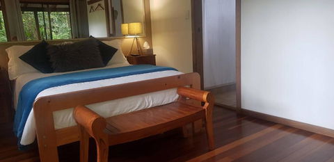 Samurai Beach Bungalows - Port Stephens YHA - Accommodation Sunshine Coast 1