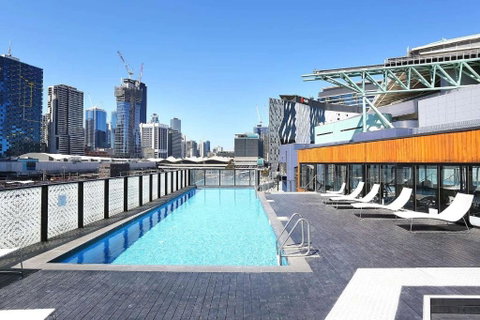 Rooftop Pool Stunning Apt At Marvel Stadium With Free Parking - Accommodation Sunshine Coast 2