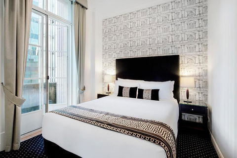 Rothbury Hotel - Accommodation Sunshine Coast 1