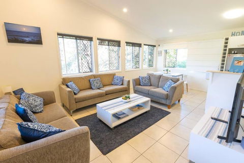 Sandcastles 2 - Accommodation Sunshine Coast 1